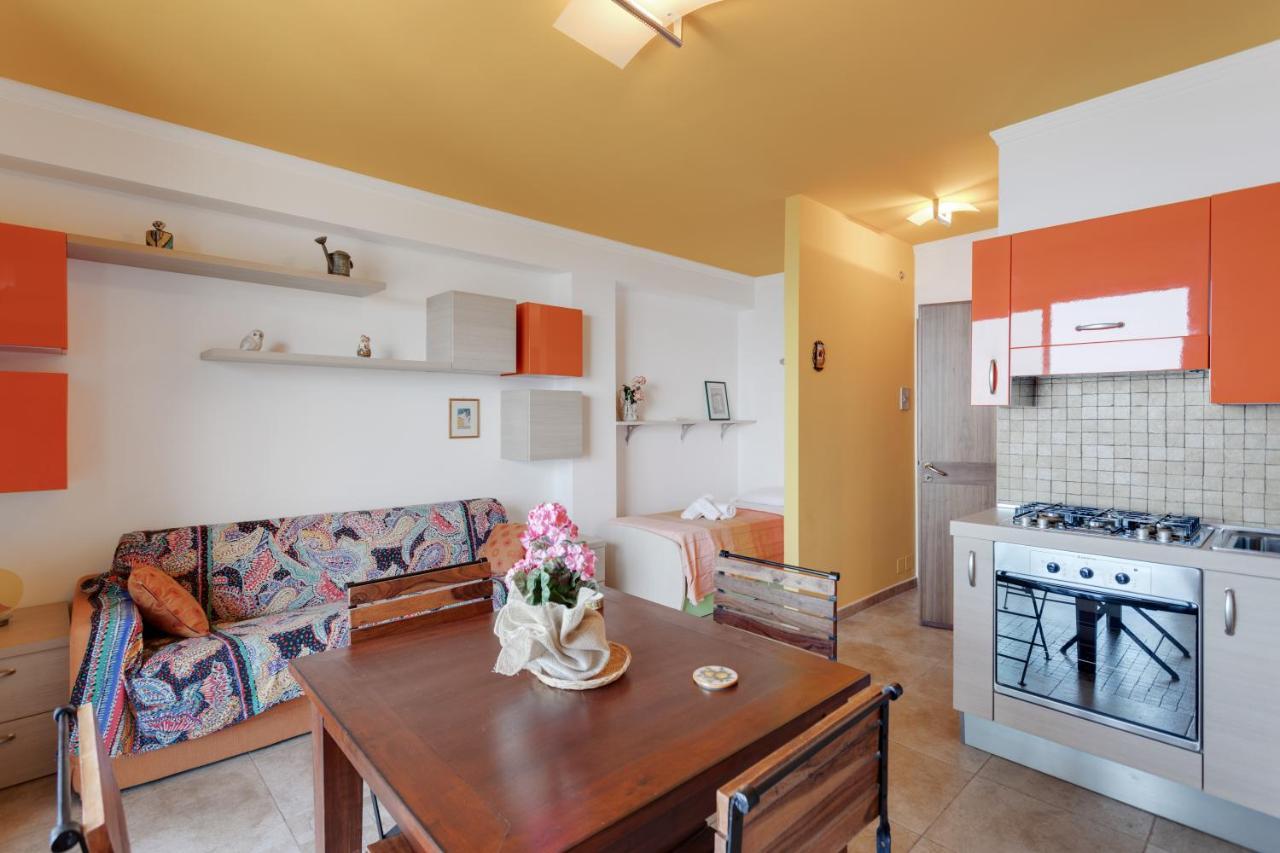 Taormina Panoramic Seaview Apartment ภายนอก รูปภาพ