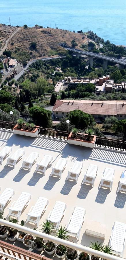 Taormina Panoramic Seaview Apartment ภายนอก รูปภาพ